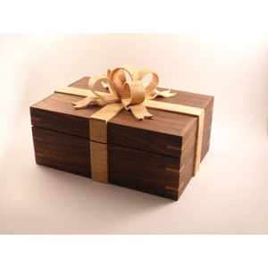 Caja de regalo de madera ecológica con diseño recortado y cerradura Caja de almacenamiento de madera Caja de regalo para bodas y cualquier evento Artículo de regalo - Product Image 4