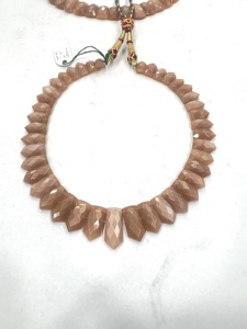 Peach Moonstone Fancy Shape Necklace 20 Inches Buy Sparkling Peach Moonstone Necklace Natural Moonstone - Product Image 3