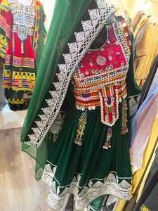 2023 Festival afgano Kuchi vestido para mujer bordado a mano tradicional Pashtun cultura vestido con decoración de lentejuelas de encaje - Product Image 4