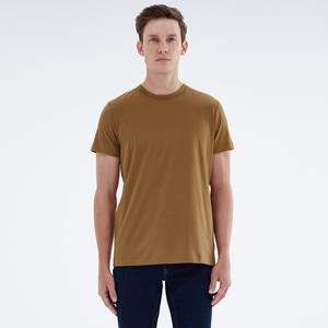 100% Airlume coton peigné et filé à l'anneau 32 singles taille unisexe t-shirt coupe au détail - Product Image 4