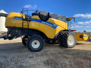 รถเกี่ยวข้าวมือสอง ปี 2022 ยี่ห้อ New Holland รุ่น CX8.80 มีขาย - Product Image 5