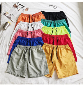 Streetwear personnalisé en gros Short uni décontracté pour hommes en polyester Short de course de jogging pour hommes - Product Image 1