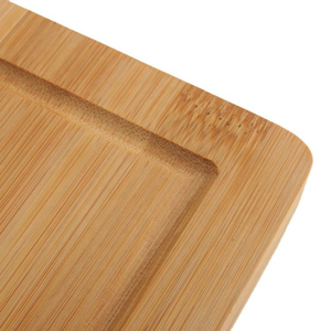 Planche à découper multifonctionnelle 2 en 1 en bois de bambou unique avec un ensemble de service et de découpe avec aiguiseur à couteaux - Product Image 3