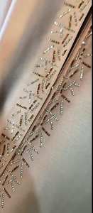 Vêtements musulmans traditionnels élégants pour femmes Belle abaya de mariée de Dubaï comprend un accessoire - Product Image 3