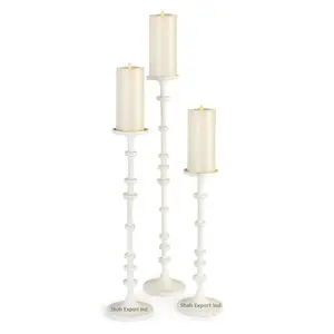 客厅和婚礼装饰蜡烛柱新设计铝柱烛台一套3白色