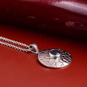 Collier pendentif de mariage en pierre bleue et diamant plaqué or Lapis Lazuli naturel Bijouterie fine à usage de doigt Fourniture en gros - Product Image 3