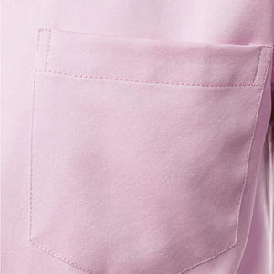 Chemise boutonnée à manches courtes pour homme avec options d'impression de broderie personnalisées disponibles pour les marques privées et la fabrication en vrac - Product Image 6