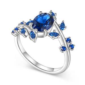 Bague de fiançailles Jeulia plaquée or rose avec feuille ovale et grappe de saphirs - Product Image 4