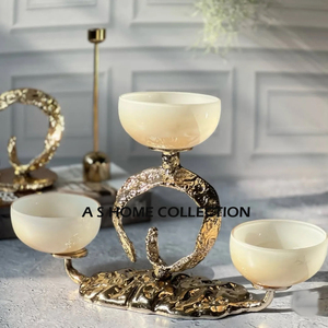 Cuenco para servir decorativo para el hogar de estilo japonés moderno, vidrio de aluminio chapado en oro, conjunto de frutas y alimentos de Metal hecho a mano, tres cuencos - Product Image 1