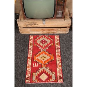 Alfombra Turca Vintage Pequeña de 2x3.1 pies, Alfombra Geométrica Roja Anaranjada - Product Image 1