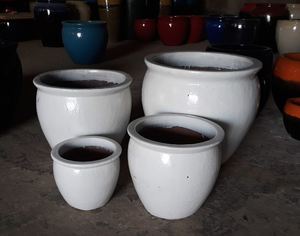 [Leo Nguyen Le] - Venta al por Mayor de Macetas Redondas de Cerámica Esmaltada para Exteriores, Personalizadas, para Plantas y Flores, de Vietnam - Product Image 1
