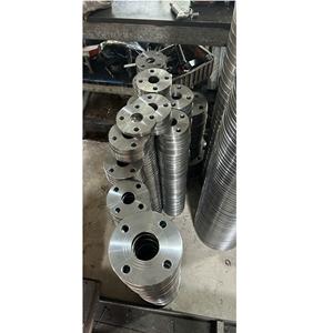 Brida Hexagonal Redonda para la Industria del Petróleo y Gas, 0.26 Pulgadas, Superficie Lisa, Acero al Carbono de Alta Calidad de Vietnam - Product Image 1