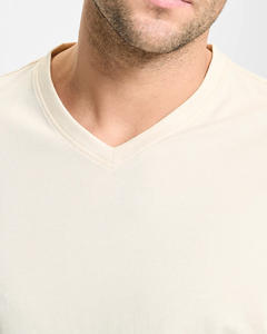 Nouveaux hommes coupe décontractée 100% t-shirt en coton doux pour hommes avec broderie de Logo personnalisé et commandes en gros d'impression numérique disponibles - Product Image 4
