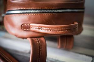 Personnalisé Unisexe Grand Urbain Vintage En Cuir Véritable Sac À Dos Duffle Sac Bonbons Hipster Style École Travail Voyage Gym Usage Quotidien - Product Image 5