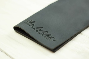 Dossier de facture en cuir personnalisé haut de gamme pour restaurants cafés et bars avec logo de marque en relief LBH-0105 - Product Image 3