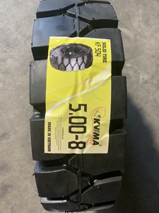 ยางตัน KUMA KF502 6.50-10 7.00-12 สำหรับรถยก ยางหุ้มยางแบบหนา สำหรับงานหนัก สภาพใหม่ ผลิตในเวียดนาม - Product Image 3