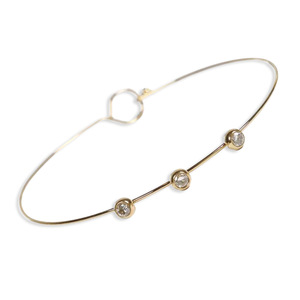 CUCOCUCA YXQ B11 Bracciale in Acciaio Inossidabile con Zirconi Dorati, Accessorio di Moda Elegante - Product Image 1