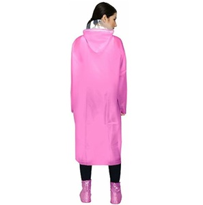 OEM personalizado Mujer Chaquetas de lluvia al aire libre impermeable cortavientos ligero impermeable para las mujeres - Product Image 4