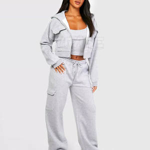 ชุดเซ็ตเสื้อครอปมีฮู้ดน้ำหนักเบาสำหรับผู้หญิง พร้อมกางเกงขายาว ดีไซน์ลำลองเป็นมิตรกับสิ่งแวดล้อม ผ้าถักเนื้อเรียบ - Product Image 2