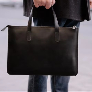 Vente en gros de sacs de protection en cuir extra fin avec logo personnalisé pour tous les types d'ordinateurs portables LS-0065 - Product Image 1