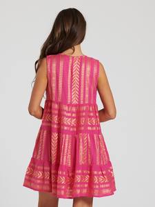 Robe d'été à manches courtes pour femmes V-Weaving Artisan-Made One-Piece Summer Wear avec une texture unique - Product Image 3