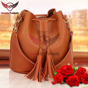 Colección de bolsos de alta calidad: bolsos de mano de cuero genuino con color y logotipo personalizados, ideales para declaraciones de moda diarias - Product Image 4