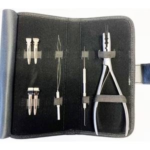 Precisión perfeccionada: Alicates de acero inoxidable de grado profesional para micro y nano extensiones de cabello - Product Image 1