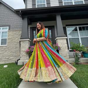 Vestido Anarkali de trabajo de encaje completamente acampanado para mujeres indias exclusivas y conjunto de traje de Vestido largo de 2 piezas de diseñador bordado Dupatta para mujeres, - Product Image 4