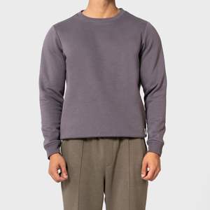 Sudaderas Unisex de Alta Calidad, Cuello Redondo, Manga Larga, 100% Personalizadas, 350 gsm, Bordadas, de Algodón - Product Image 1