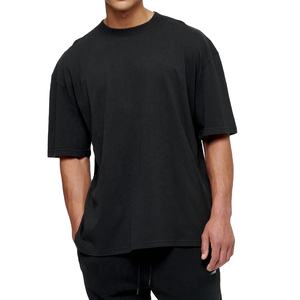 T-shirt unisexe à manches courtes, épaules tombantes, en coton biologique peigné 220 g/m², 100 % coton, écologique, séchage rapide, de haute qualité, noir uni - Product Image 1