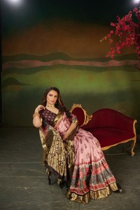 <b>Bright</b> Color Long Length GUJARATI Trend Indian Cultural Festive Wear DOLA Silk Saree With Matching Blouse Piece for Bride - Product Image 6