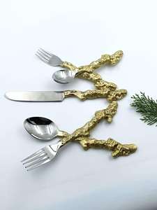 Juego de cucharas de cubiertos de latón Premium de calidad de lujo a un precio razonable con mango de acero inoxidable, tenedor de cuchillo de Color dorado - Product Image 2