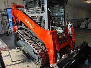 รถตักล้อยาง Kubota SVL75-3 ราคาประหยัด พร้อมบุ้งกี๋หน้า สำหรับงานก่อสร้างในฟาร์ม - Product Image 5