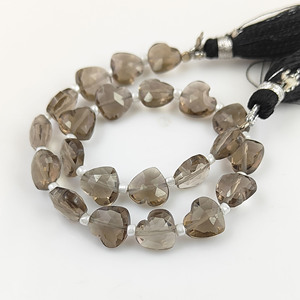 Cuentas de Cuarzo Ahumado de 8-9 mm con Facetas en Forma de Corazón, Hilo de Cuentas para Joyería DIY, Cuentas de Cuarzo Ahumado Natural, 20-22 Cuentas en un Hilo de 8 Pulgadas - Product Image 2