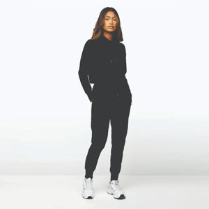 ชุดวอร์มผู้หญิงไซส์ใหญ่สำหรับฤดูหนาว แบบ 2 ชิ้น เสื้อแขนยาวทรงหลวม กางเกงขายาวทรงจ็อกเกอร์ สีดำ ผ้าฝ้ายออร์แกนิค 100% - Product Image 3