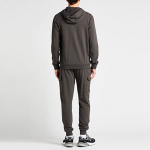 Chándal para hombre Sudaderas con capucha y pantalones Jogger Trajes de gimnasio de alta calidad Otoño Invierno Conjunto de sudadera deportiva informal - Product Image 3