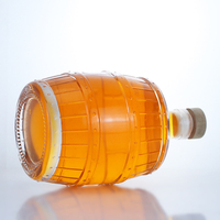 Bouteilles de spiritueux en verre personnalisées en forme de baril, 700 ml, 750 ml, nouveauté, vides, pour rhum, whisky, bourbon, avec base lourde, vente en gros