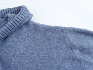 Sweat à capuche décontracté pour femme à manches longues avec poche kangourou, nouveau modèle ample à lacets, tricot côtelé superposé, saison d'automne, design doublé, logo frontal - Product Image 2