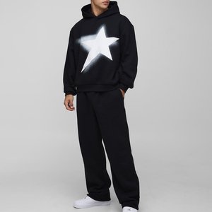 Chándales personalizados de moda al por mayor logotipo estampado en aerosol para ropa de calle de hombre chándales de alta exigencia para invierno transpirable personalizado - Product Image 1