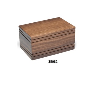 โกศไม้สำหรับผู้ใหญ่แกะสลักทรงสี่เหลี่ยมผืนผ้าพร้อมถุงกำมะหยี่ - Product Image 4