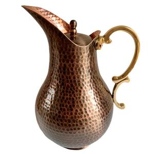Jarra de Agua Antigua de Cobre Martillado con Asa de Latón, Jarra para Servir Agua para Restaurantes y Hoteles - Product Image 1