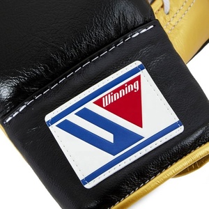 Gants de boxe de compétition en cuir premium pour entraînement en salle, sparring et entraînement, avec poignées antidérapantes et fermeture à lacets, personnalisables - Product Image 3