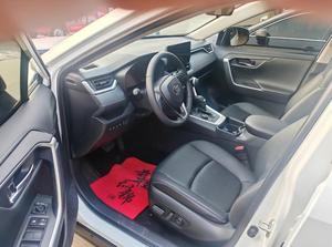 SUV de luxe diesel turbo 8LE-CVT 4x4 Euro VI d'occasion, très propre, modèle 2024, conduite à gauche, sièges en cuir, toit ouvrant, écran tactile, couleur foncée - Product Image 6