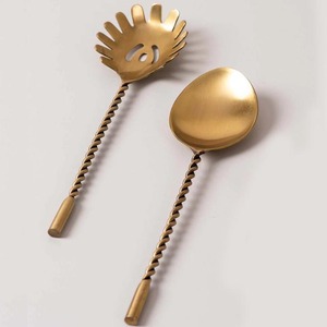 Couverts élégants et peu coûteux en acier inoxydable, service à salade plaqué or avec poignées en bois faites à la main, ensembles de service - Product Image 4