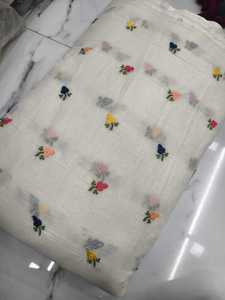 Tela de Popelina de Algodón Mul Chanderi Premium, Lisa Blanca con Bordado Floral, Lujosa, Ligera, Semitransparente, Transpirable y Sostenible - Product Image 3