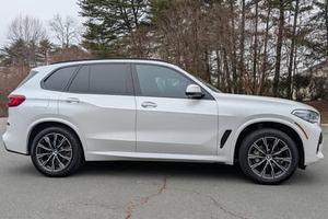 VMW XV SUV 2019, Volante a la Izquierda, Emisión Euro VI, Gasolina, Automático, Techo Solar Panorámico - Product Image 6