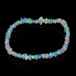 สร้อยข้อมือโอปอลแนวเอธิโอเปียนเนตสร้อยข้อมือโอปอลขัดเงาโอปอลลูกปัดแบบไม่ผ่านการเจียระไนตามธรรมชาติสร้อยข้อมือโอปอลชิปแบบยืดได้อัญมณีหลวม - Product Image 3