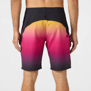 Short de plage de bain personnalisé pour hommes nouveauté 100% short de bain extensible en polyester avec fermeture à glissière conception d'impression par sublimation - Product Image 5