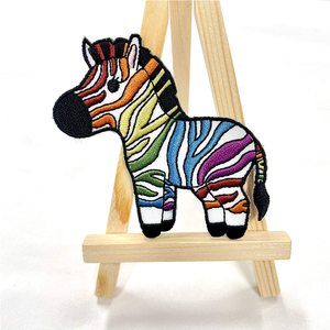 Premium colle brodé Patch fer sur coudre sur des patchs pour vêtements support badge autocollant point capable broderie badges patchs - Product Image 4