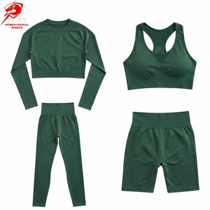 Conjunto de Yoga de 4 Piezas para Mujer, Tela Suave y Cómoda, Suministro al por Mayor para Gimnasio, Ejercicio, Pilates, Correr y Actividades Diarias - Product Image 1